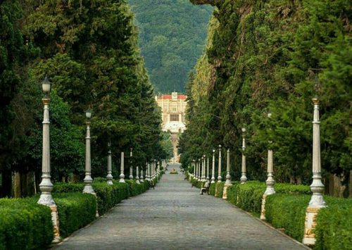 بلوار-کازینو-از-جاهای-دیدنی-رامسر